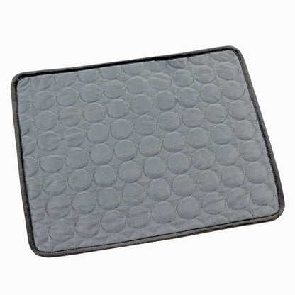 Extra-large dog cooling mat with breathable ice silk fabric for summer heat relief and comfort