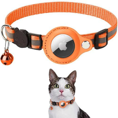 Reflective Airtag Case Collar on cat showcasing nighttime visibility and durable design