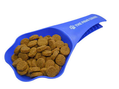 2in1 paw-shaped durable pet food scoop with clip and 1-cup measurement